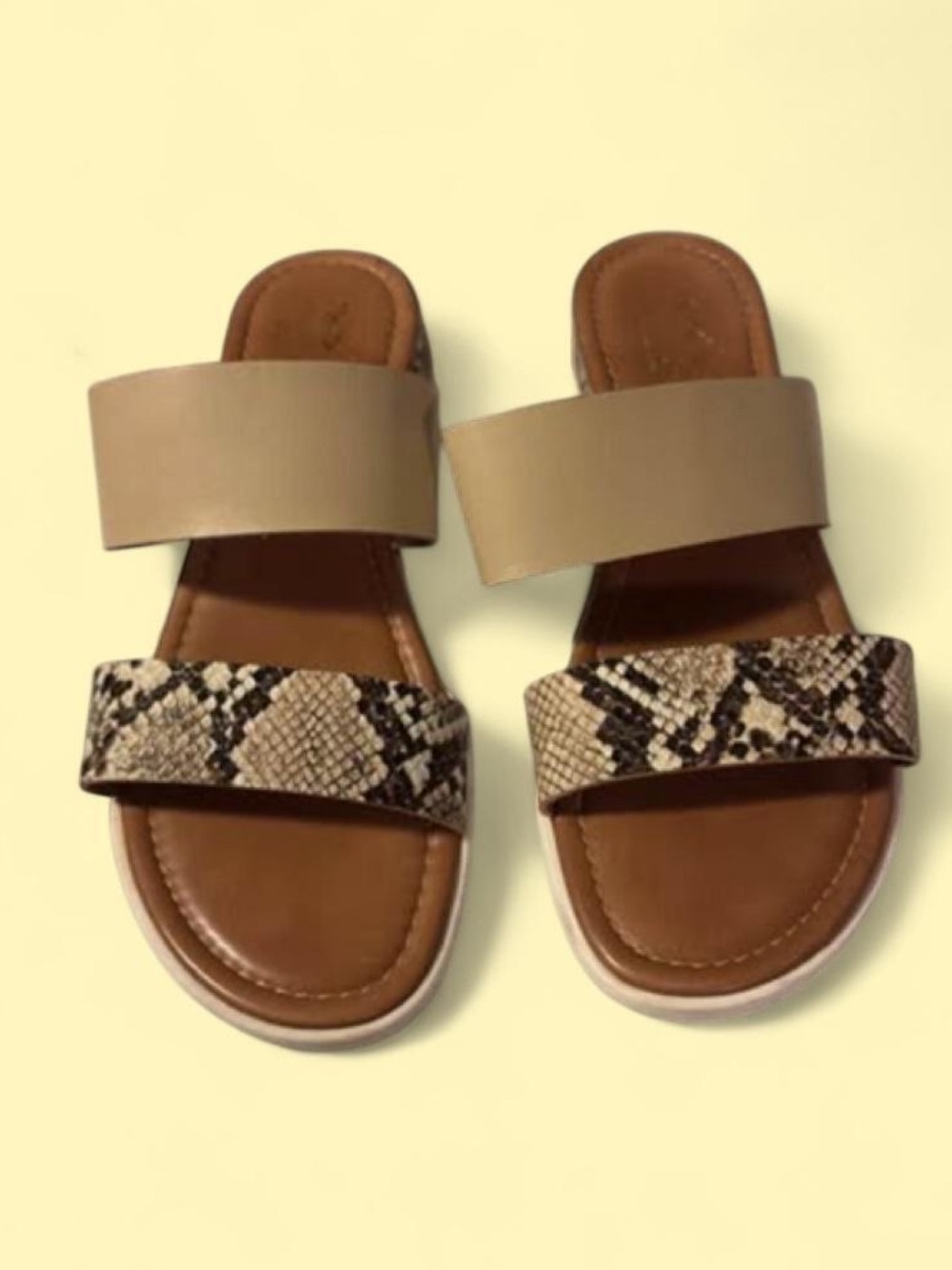 COACH AND FOUR Women’s Sandals